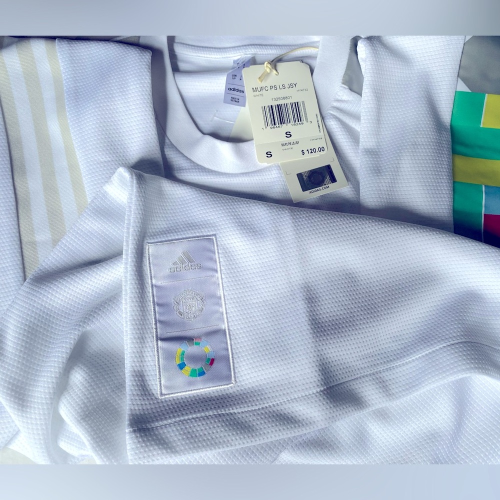🏴󠁧󠁢󠁥󠁮󠁧󠁿 Manchester United x Peter Saville Long Sleeve Adidas Jersey. - Picture 5 of 13